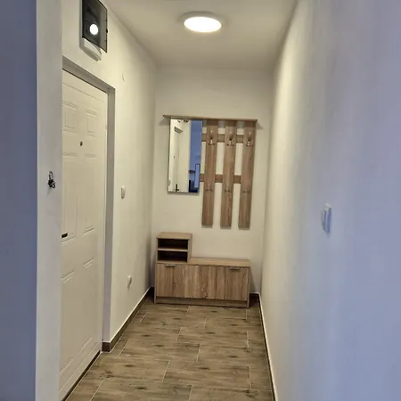 Milos - Centar Grada Free Parking Apartmán *