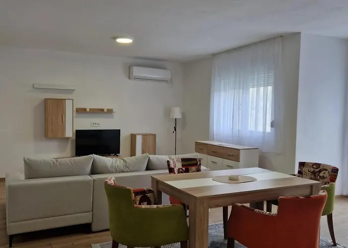 Daire Milos - Centar Grada Free Parking